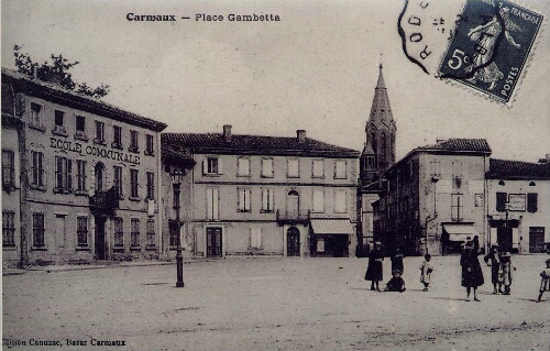 La place Gambetta.